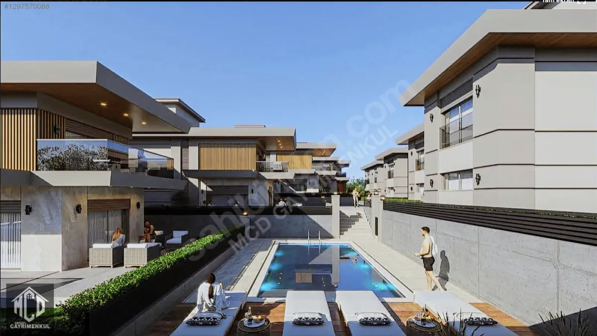 Akarca Triplex